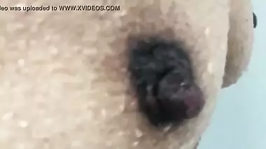 Desi Boobs closeup