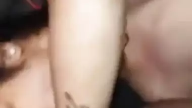 Horny Desi XXX bitch have a hardcore oral sex on camera MMS