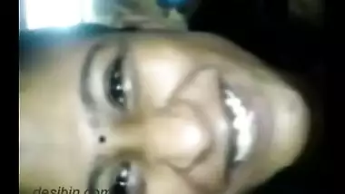 Beautiful Desi Girl Sucking Dick