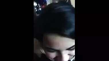 Desi Indian teen girlfriend gives awesome blowjob