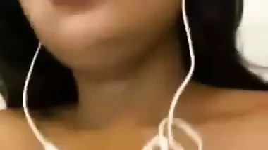 Chennai milf masturbates on video call in Telugu sex