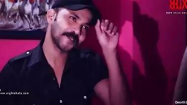 Desi minx helps guy cum with tender openings in hot passionate video