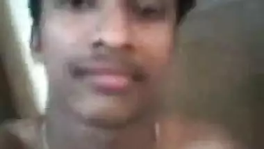 Sex MMS Of Desi Guy With Next Door Bhabhi