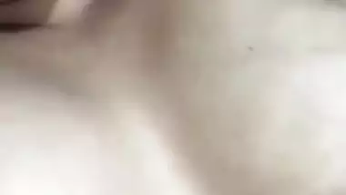 Girlfriend rubbing pussy xxx and fingering video making