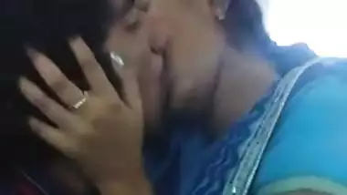 Desi gal kissing by bf