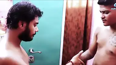 Room Mate (Hindi) Gupchup Adult webseries S1E2