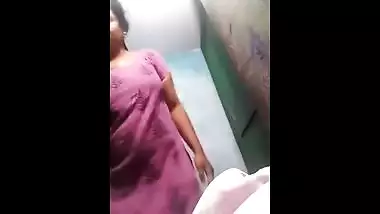 Cochin wife filmed changing sari