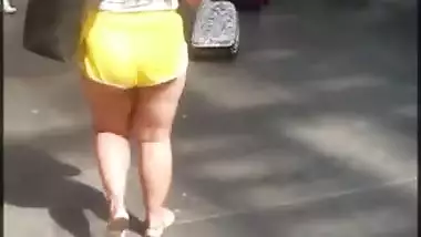 Candid Thick Thighs Jiggly Butt Hot Indian Babe 