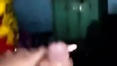 Desi Village Bhabhi Handjob