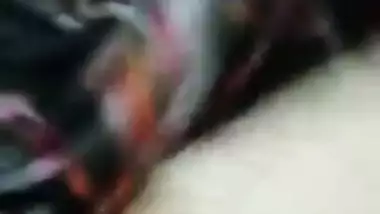 Sexy Pakistani Wife Shows her Boobs and Give Blowjob