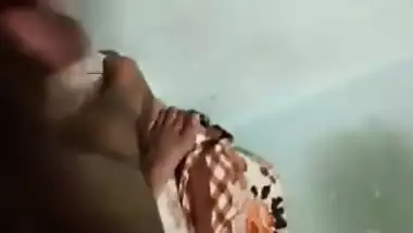 Rashmi bhabhi shaking lund