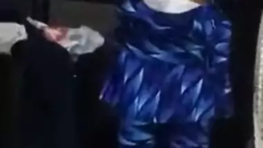 Tamil office girl changing dress inside office MMS clip