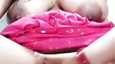 Bengali Boudi In Desi Bahu Massaging Her Big Boobs And Showing Her Pussy!!