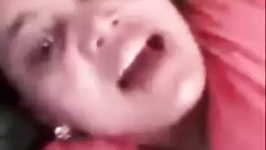 Bhabi Showing boobs video call
