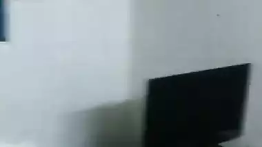 Indian young desi slim girl nude boobs