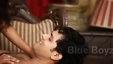 Bhabhi jee hot hai