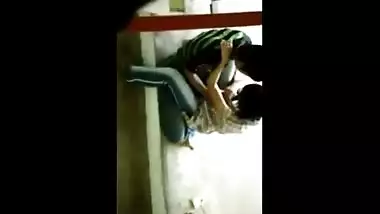 Desi girl outdoor hot scene with lover