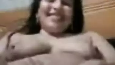 Indian girl fingering nude with smiling face