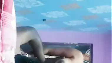 Boudi romantic with devar and nude viral sex MMS