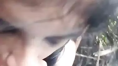 Nude Tamil girl sucking lund of payyan in forest